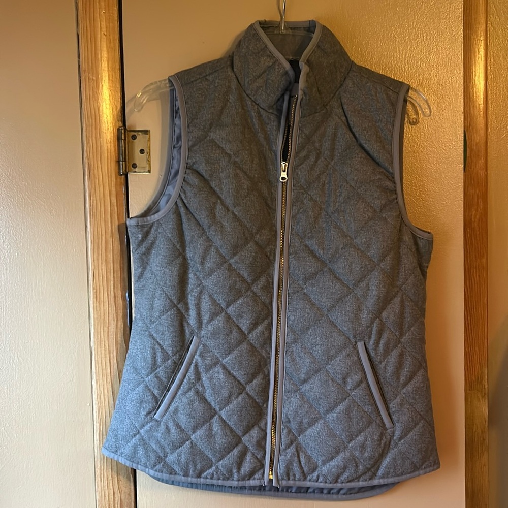 Gray Old Navy Vest